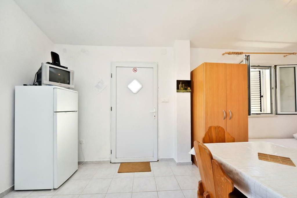 4 Adriatic Apartment Pag Pag Town Εξωτερικό φωτογραφία